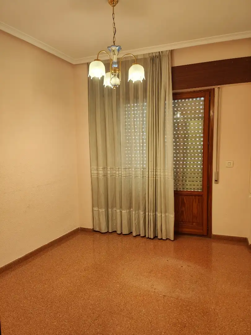 Piso en  Carrer de Laporta 73 - Foto 5