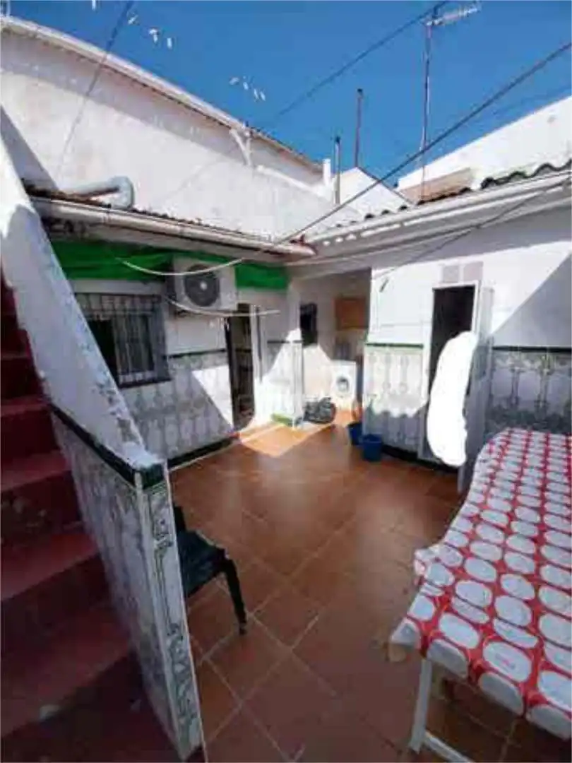 Chalet en barrio san juan - Foto 1