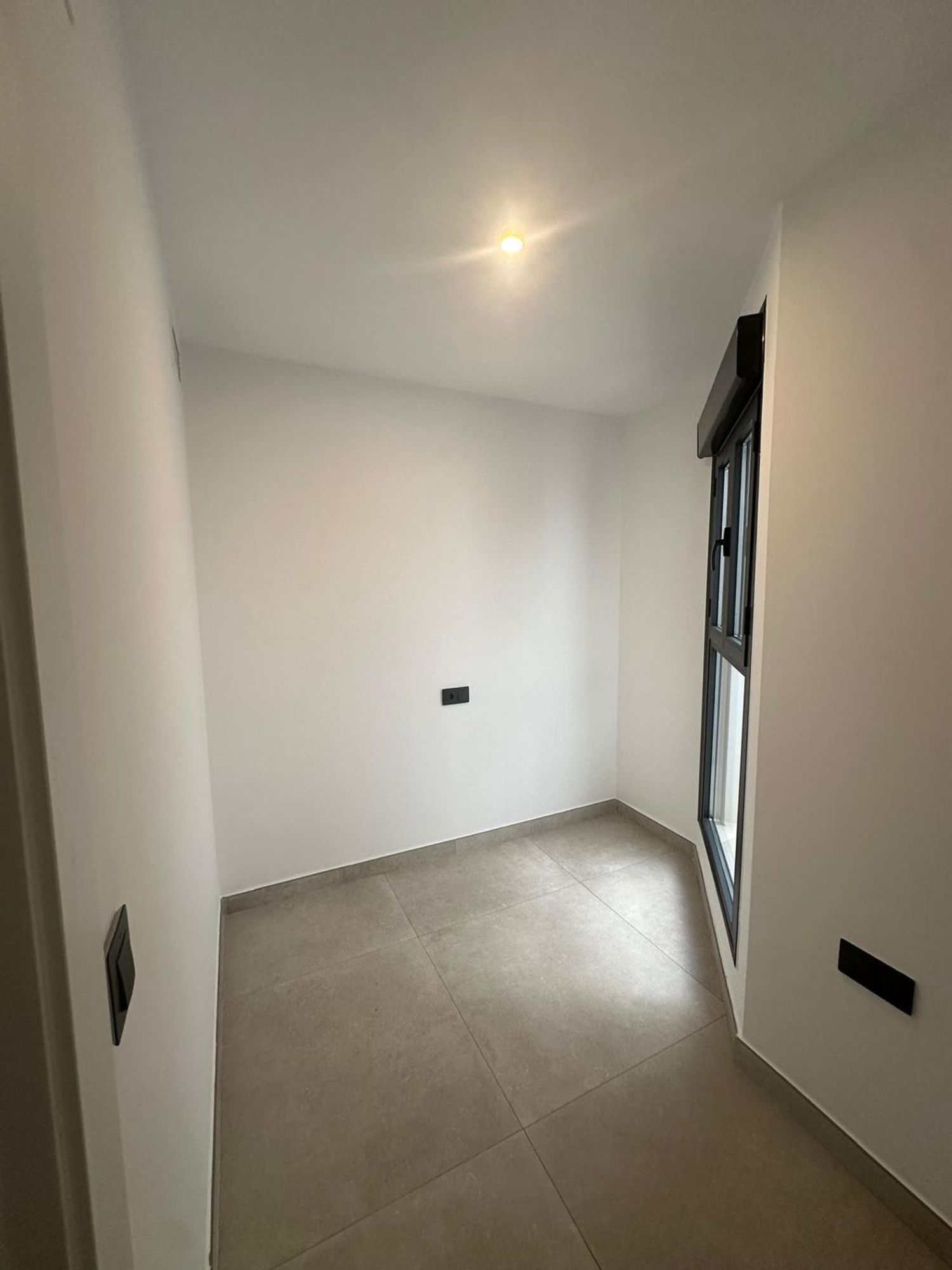 Piso en avenida Condes de San Isidro, 18 - Foto 5