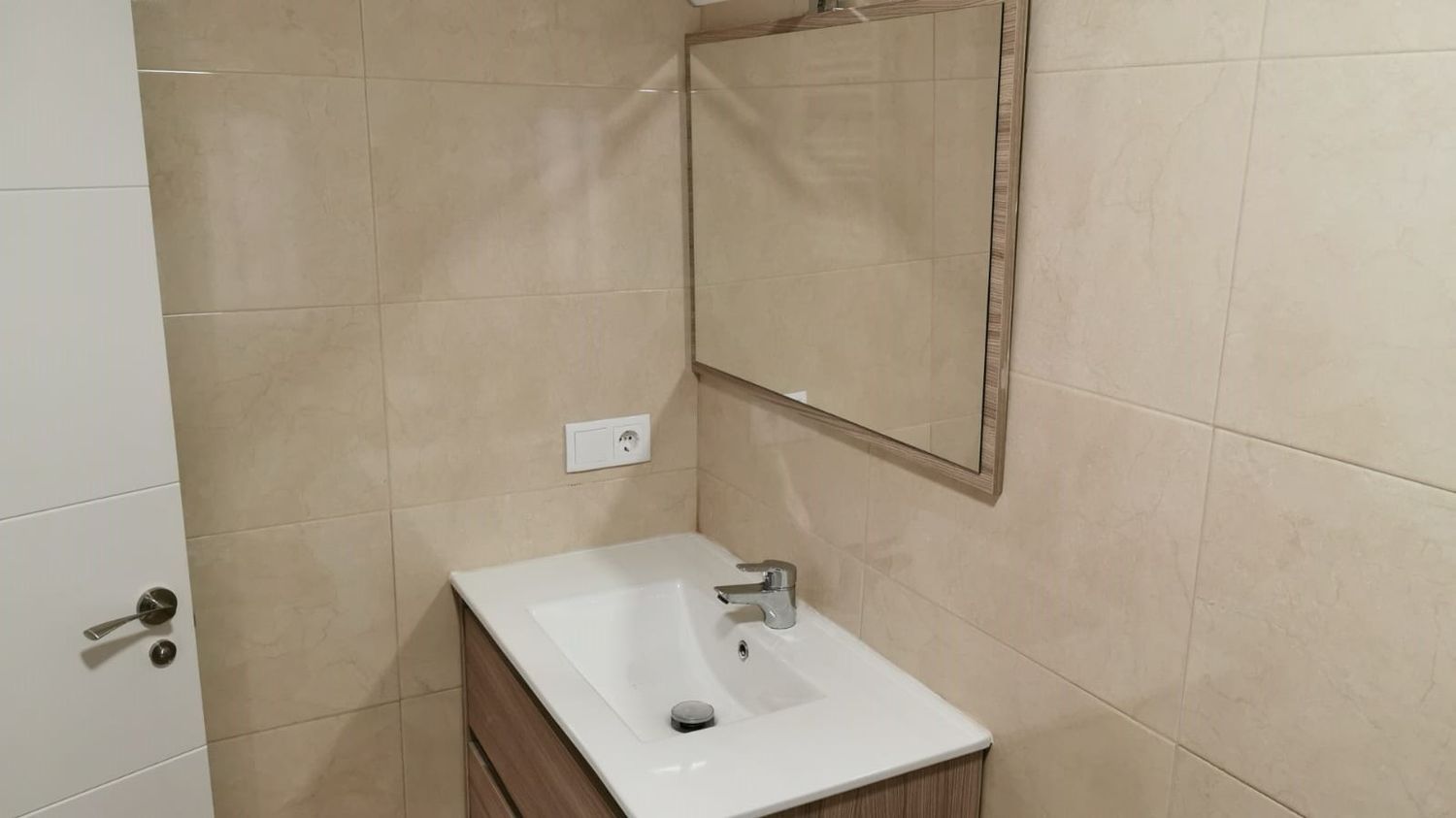 Piso en Avenida de la Costa, 145, Centro - San Lorenzo - Foto 8
