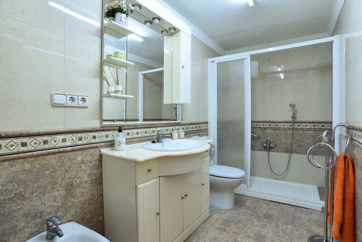 Piso en Calle l'Alcalatén, 1, Zona Parc Central - Hort de Trenor, Zona Parc Central - Hort de Trenor - Foto 16