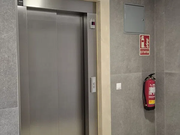 Piso en avenida Jose Manuel Caballero Bonald, 4 - Foto 3