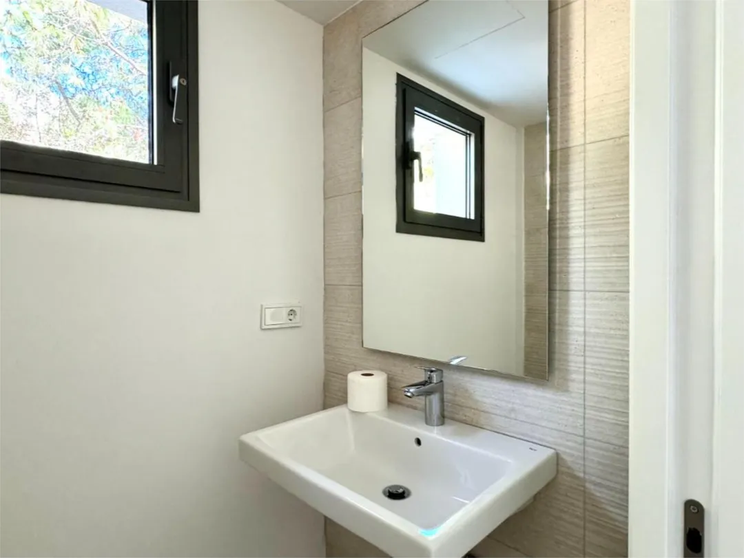 Casa adosada en  Calle Guarás 4 - Foto 32