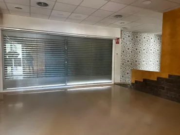 Local comercial en  Carrer DR. CALSINA,DEL - Foto 8