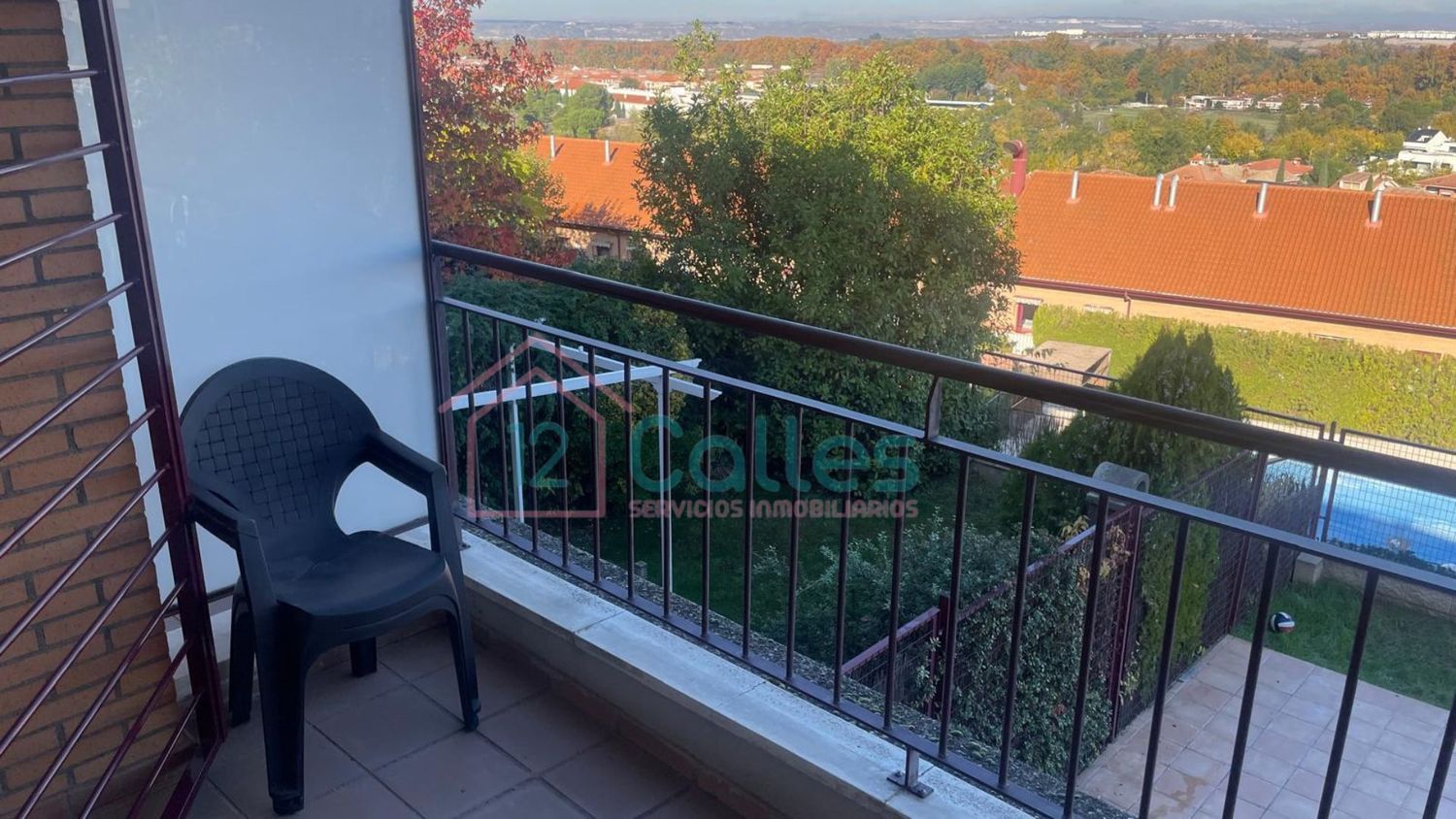 Chalet adosado en Calle Alhambra de Granada s/n, Nuevo Aranjuez-Ciudad de las Artes - Foto 38