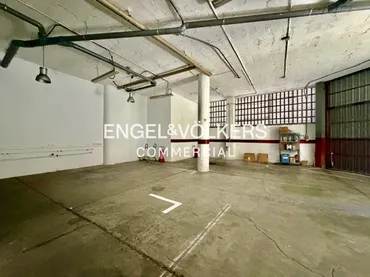 Local comercial en L'Hospitalet de Llobregat - Foto 4