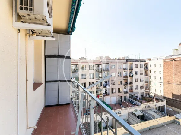Piso en Calle de la Marina, La Sagrada Família - Foto 4