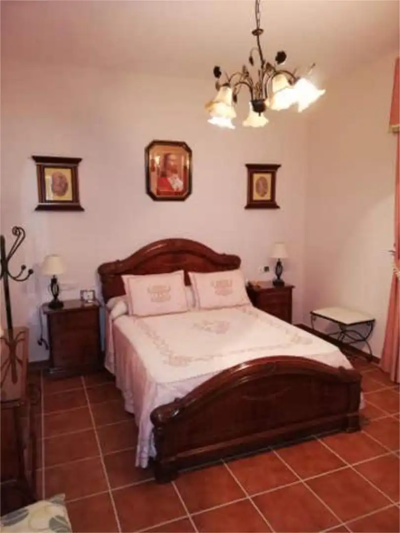 Casa adosada en Arenales - Foto 7