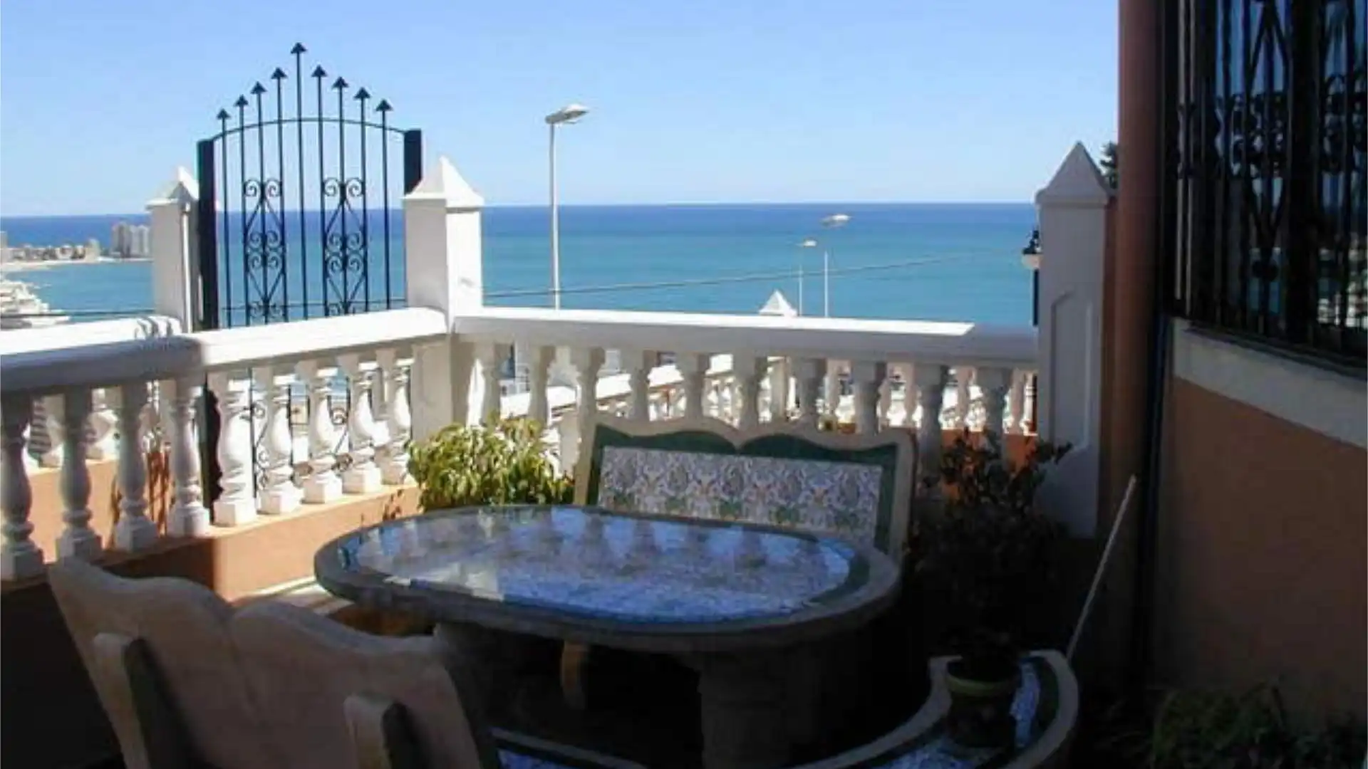 Casa adosada en CARRETERA AL FUERTE - Foto 1