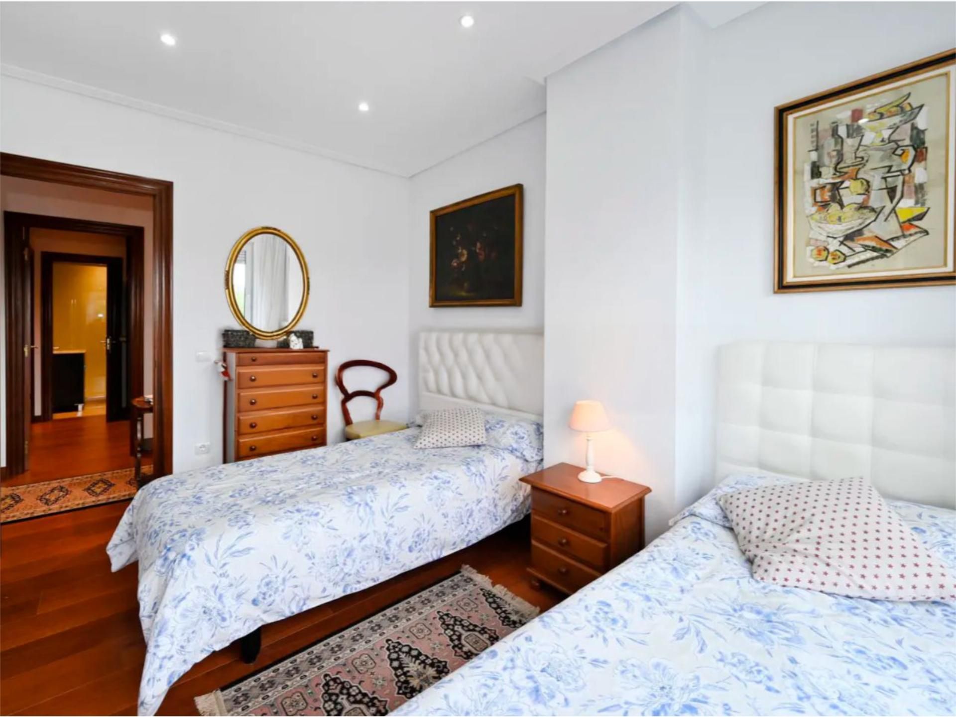 Piso en  Avenida de los Castros 36 - Foto 9