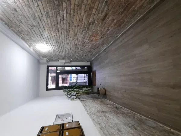 Piso en calle de Josep Sangenís, 50 - Foto 2