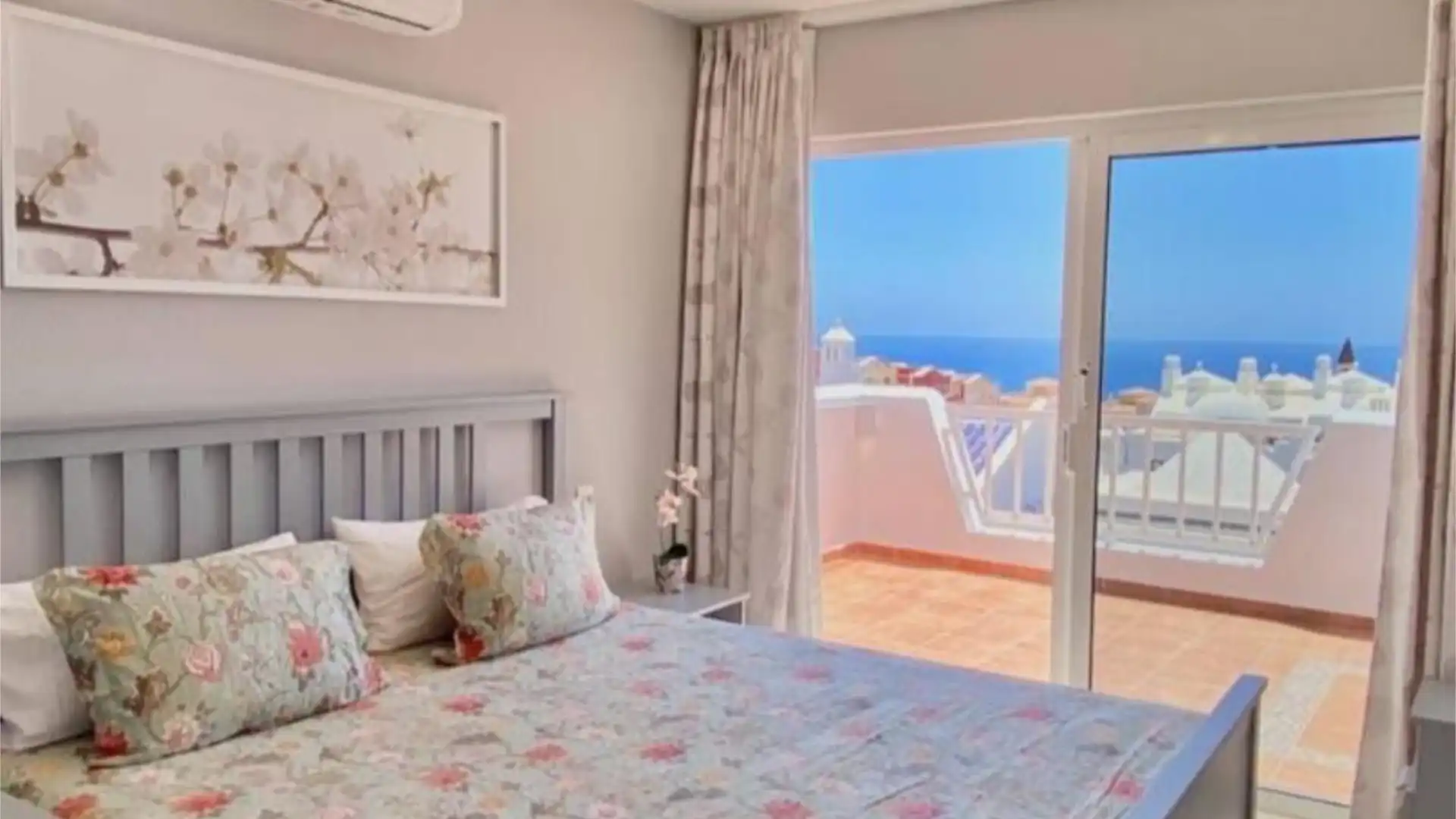 Piso en  Avenida Adeje 300 30 - Foto 3