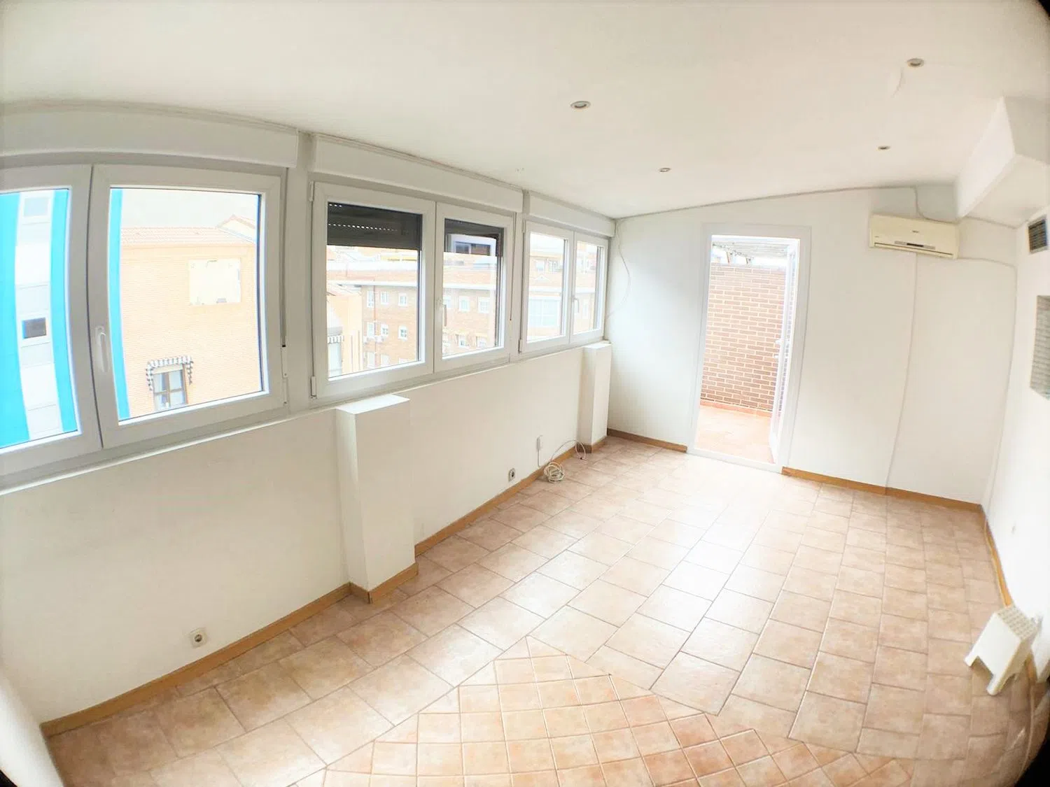 Piso en calle de Sebastián Herrera, 9 - Foto 3