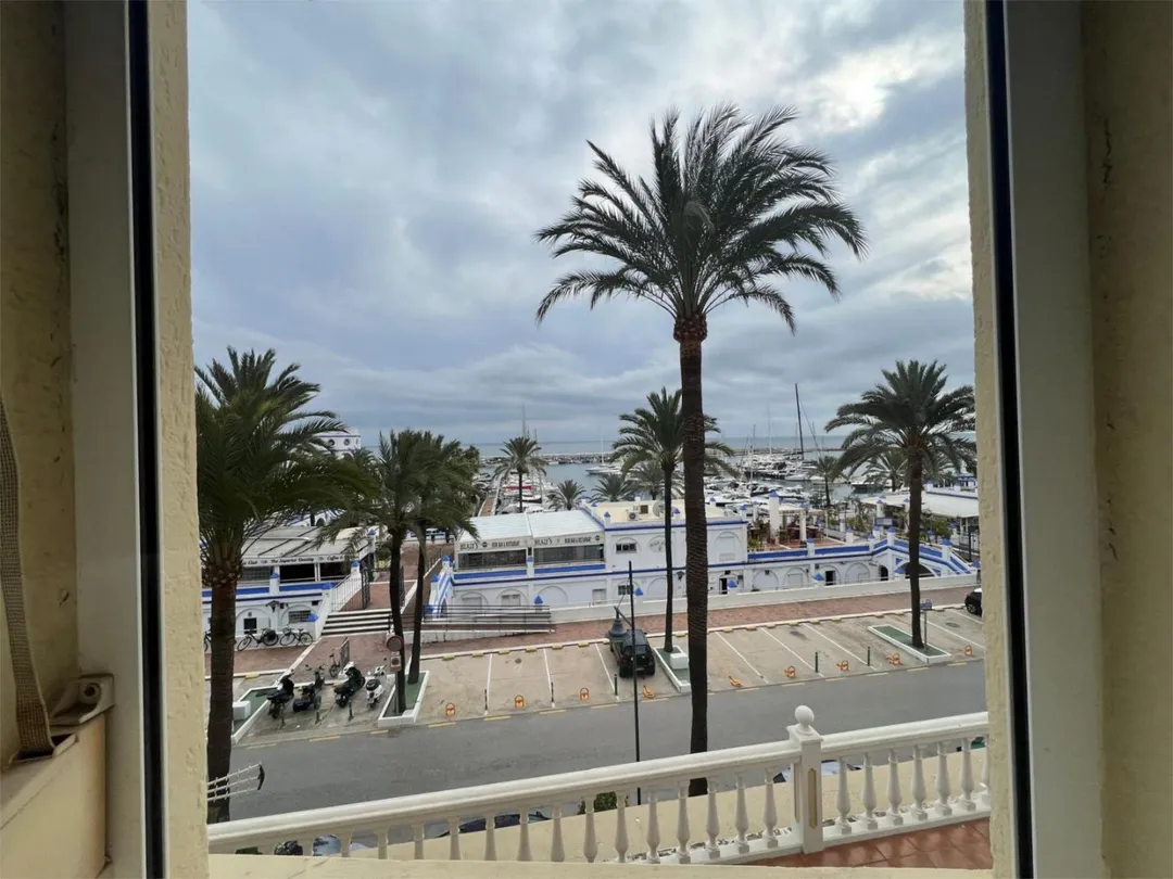 Piso en  Avenida del Carmen 17 - Foto 2