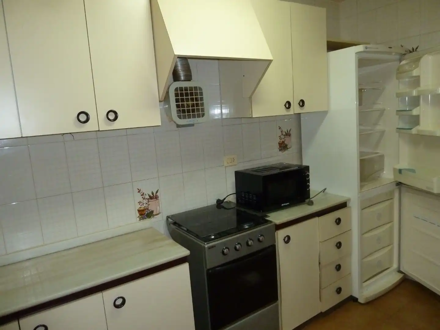 Piso en  Avinguda de Montendre 20 - Foto 6