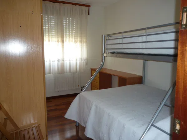 Piso en calle los Abedules, 4 - Foto 4