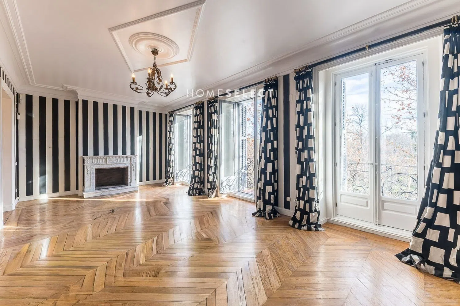 Piso en calle de Alfonso XII - Foto 3