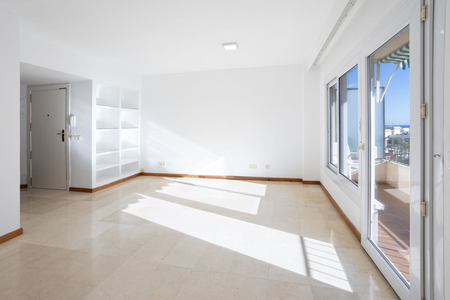 Piso en calle de Jaume de Santacília, 4 - Foto 8