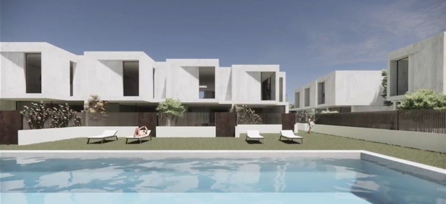 Chalet adosado en Rocafort - Foto 3