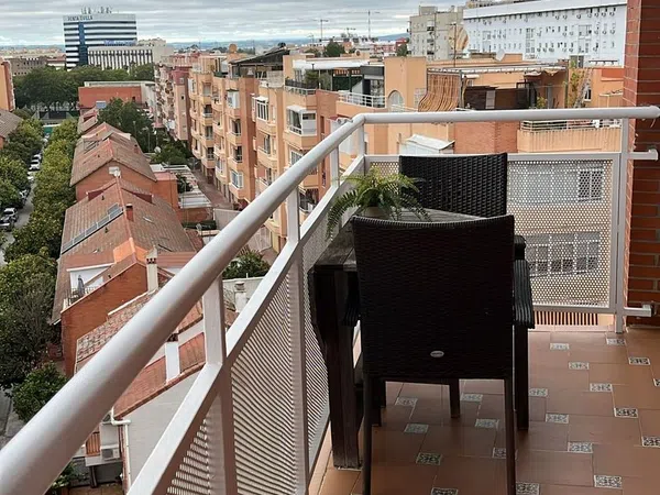 Piso en avenida de las Ciencias, 59 - Foto 4