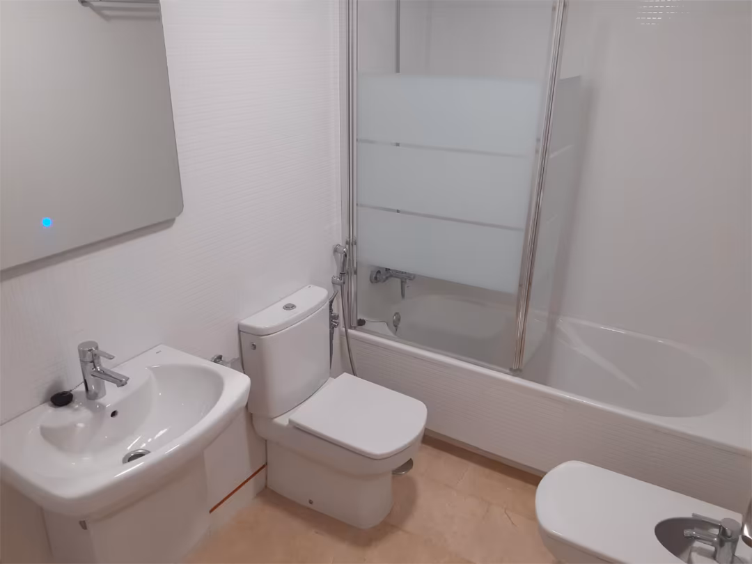 Piso en  Calle Granja de Rocamora 4 - Foto 19