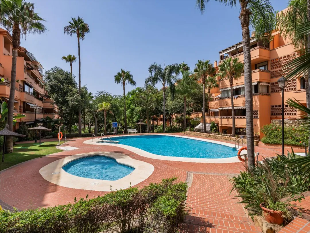 Piso en  Avenida Conde Rudi 2 - Foto 7