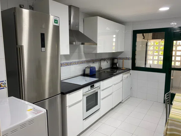 Piso en Avenida Santiago de Compostela, 57, Linda Vista-Nueva Alcántara-Cortijo Blanco - Foto 8