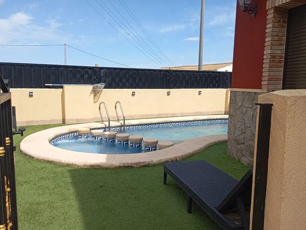 Chalet adosado en Calle Rioja Logroño, 32 - Foto 3