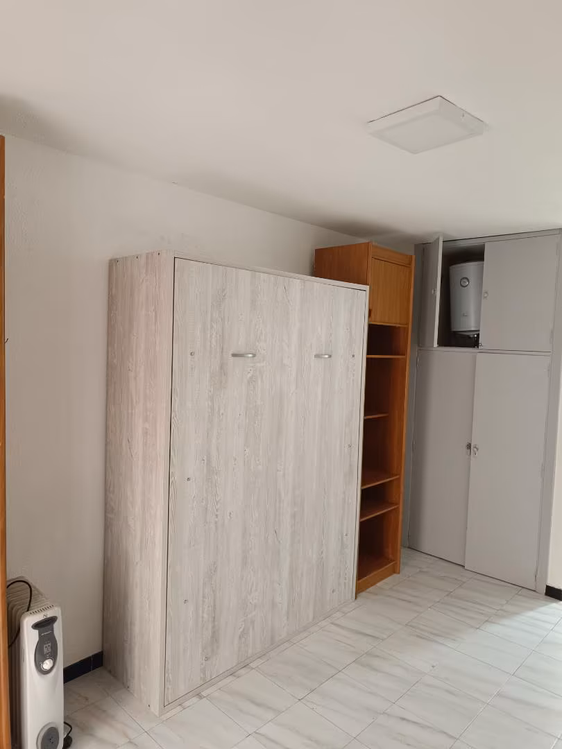 Estudio en  Calle Moral de la Magdalena 11 - Foto 2