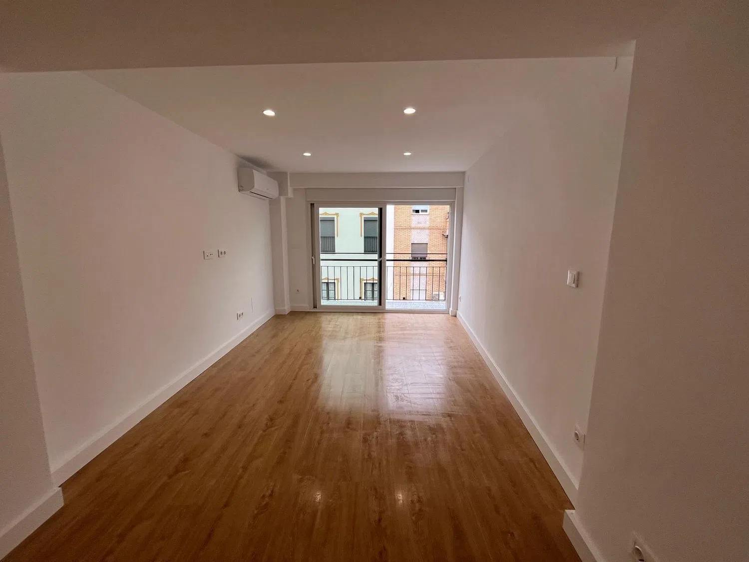 Piso en calle Castilla, 96 - Foto 3