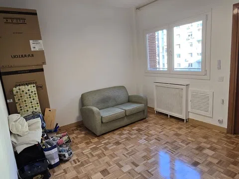 Piso en calle de Gandía, 7