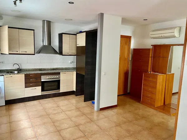 Piso en Les Roquetes - Foto 1