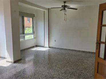 Piso en avenida Generalitat - Foto 2