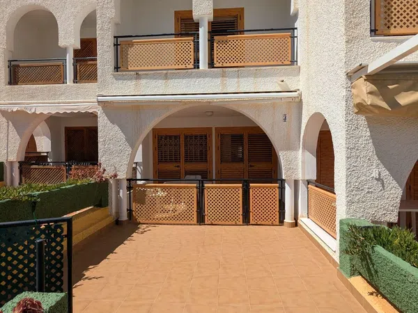 Chalet adosado en Calle Punta Carreiro, 23, El Alamillo - Foto 1