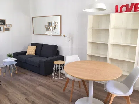 Estudio en avenida de menéndez pelayo, 121