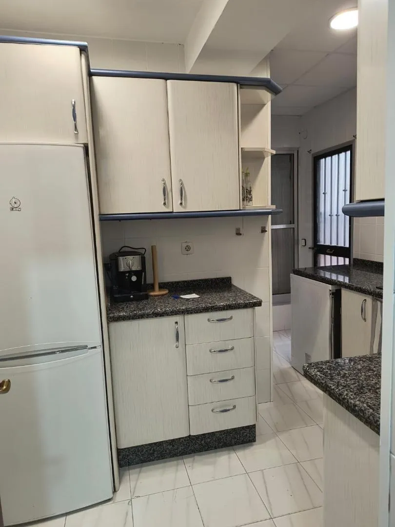 Piso en  Avenida de Alvar Núñez 51 - Foto 9