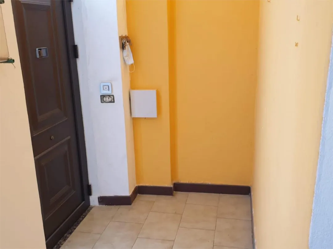 Casa adosada en calle Ciprés 7 - Foto 2