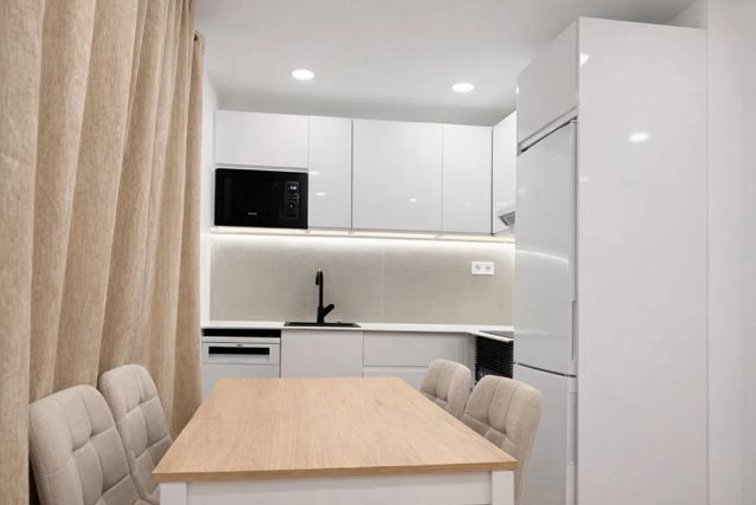 Piso en calle Harinas, 16