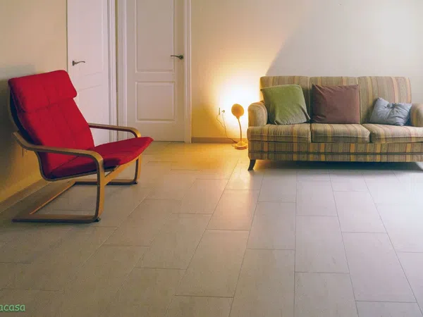 Piso en calle Castillo de Alcala de Guadaira, 3 - Foto 3