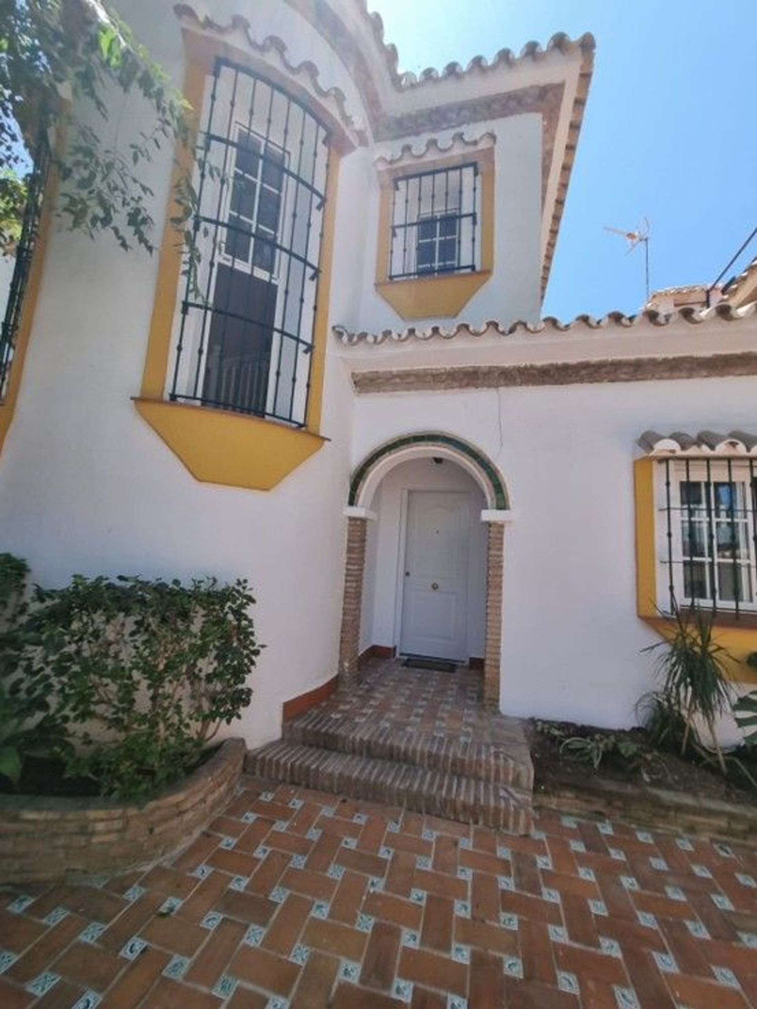 Chalet pareado en Calle Marqués de Ivanrey, 1, Las Lomas de Río Verde - Foto 2