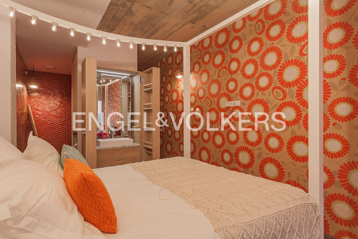 Chalet adosado en Calle de Josep Serrano - Foto 42