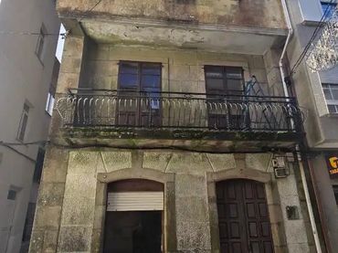 Casa adosada en  Rúa Rosalia de Castro 27 - Foto 1