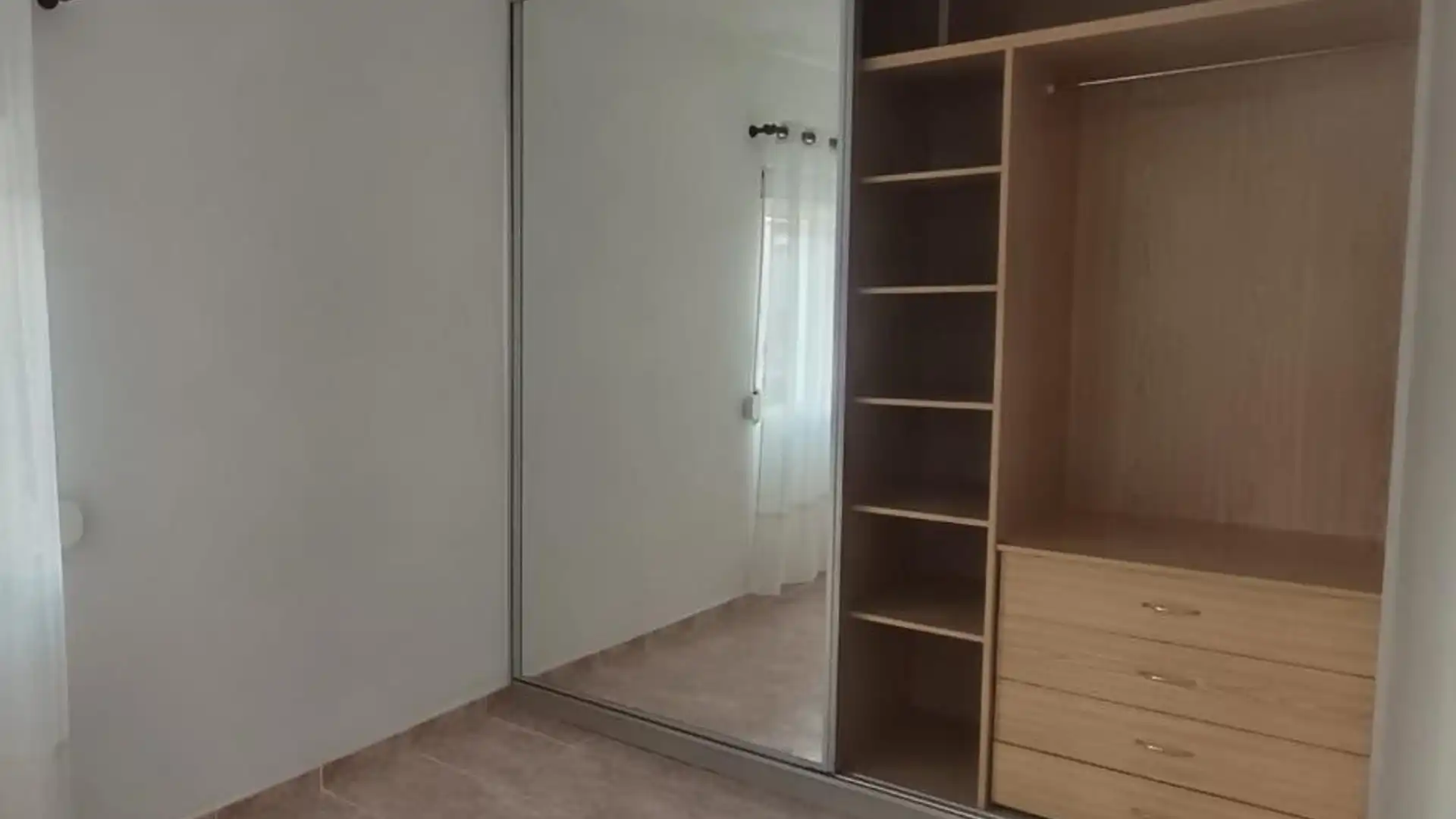 Piso en  Calle Pérez Galdós 14 - Foto 3