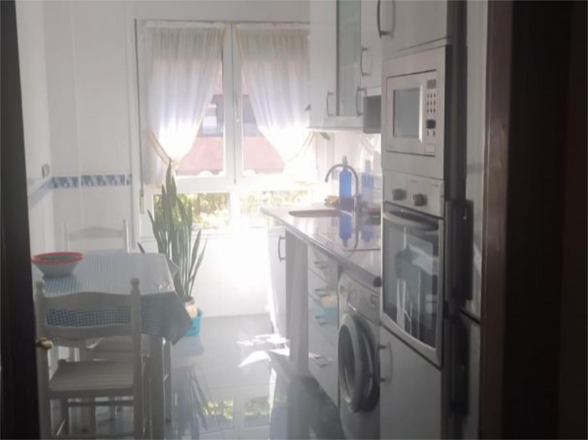 Piso en  Calle Ramón Prieto Bances 6 - Foto 5