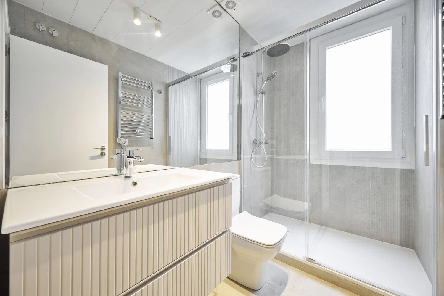 Piso en calle de Rodas - Foto 29