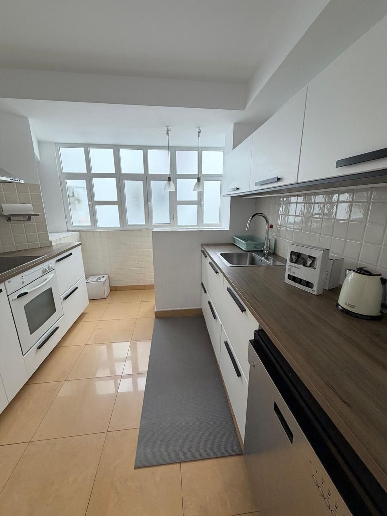 Piso en Plus Ultra, 4