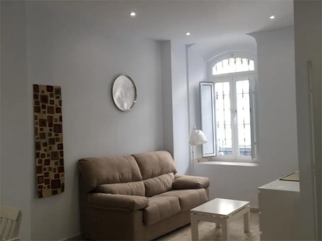 Planta baja en  Calle Clemencia Buiza 4 - Foto 2