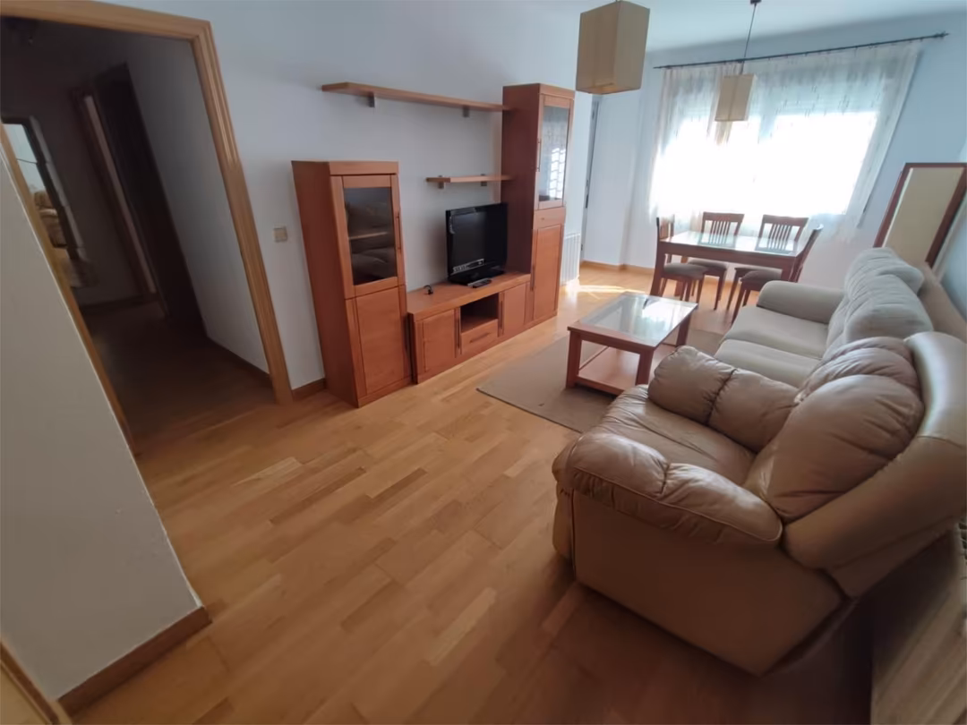 Piso en  Calle Agustina de Aragón 1 - Foto 7