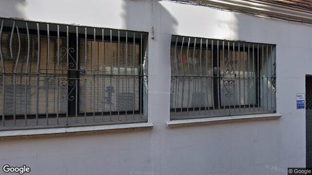 Vista de la calle de Piso en Calle Juan Navarro, 18