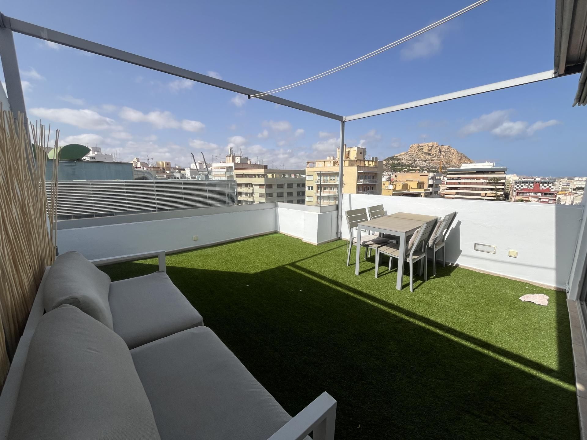 Piso en  Avenida Maisonnave 7